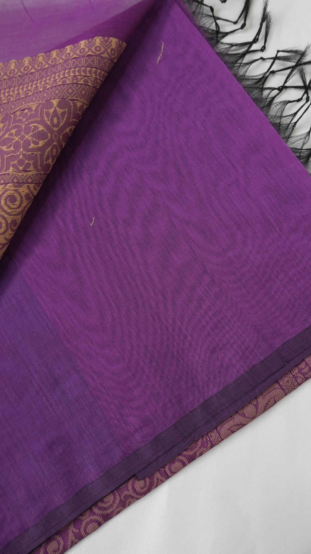 Silk Cotton Saree fabric close-up
