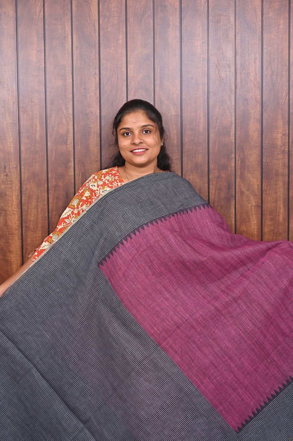 Budget Friendly Saree SLM-BFR-0012 - Magenta with a grey border - second view