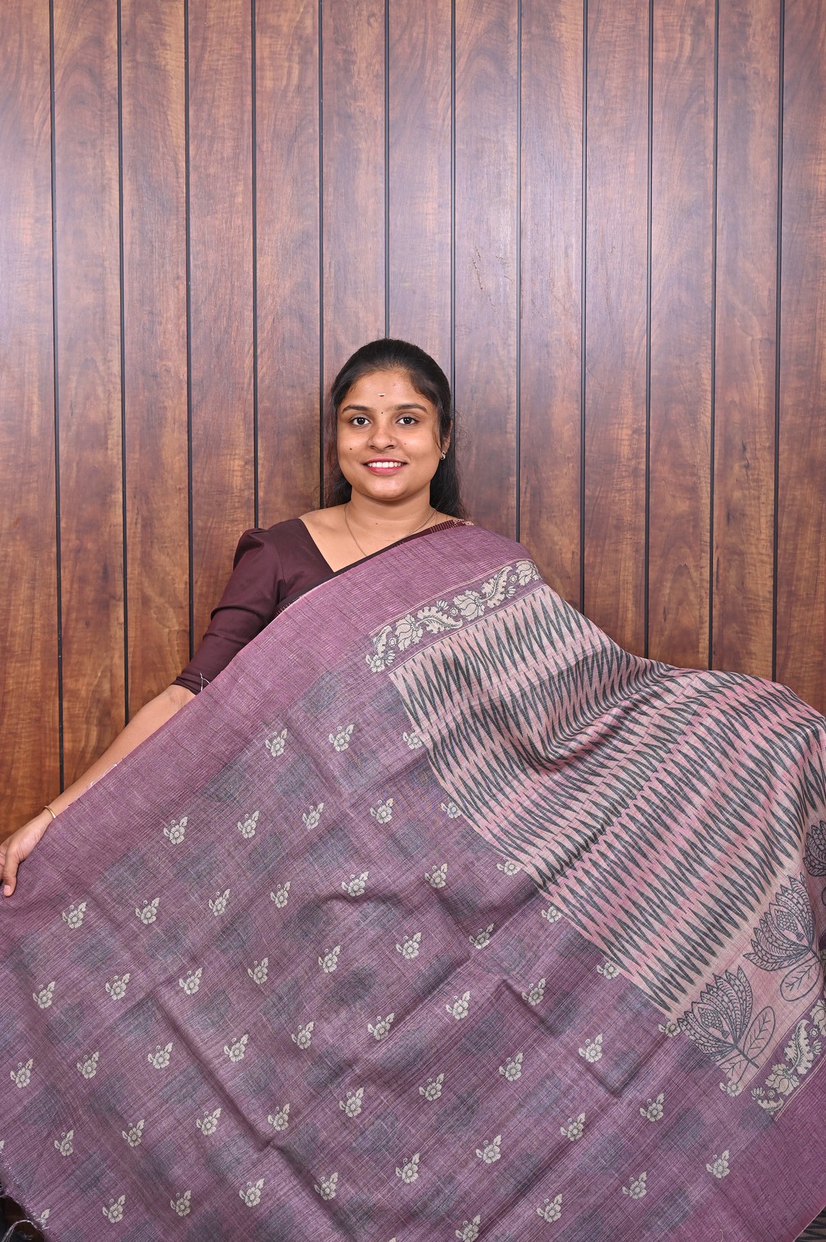 Baswada Cotton Saree SLM-BSW-0016 - Mauve with stripes and a printed border - second view