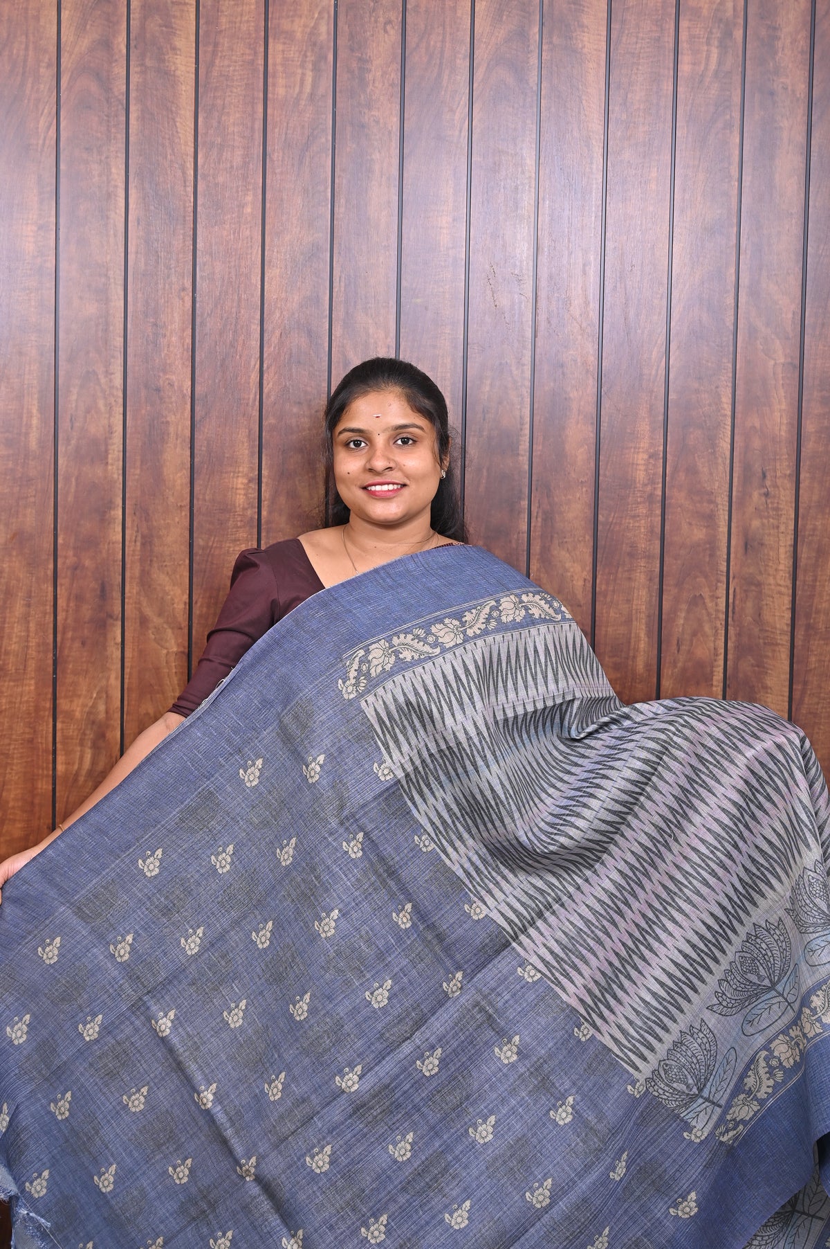 Baswada Cotton Saree SLM-BSW-0017 - Blue-grey with stripes and a printed border - second view