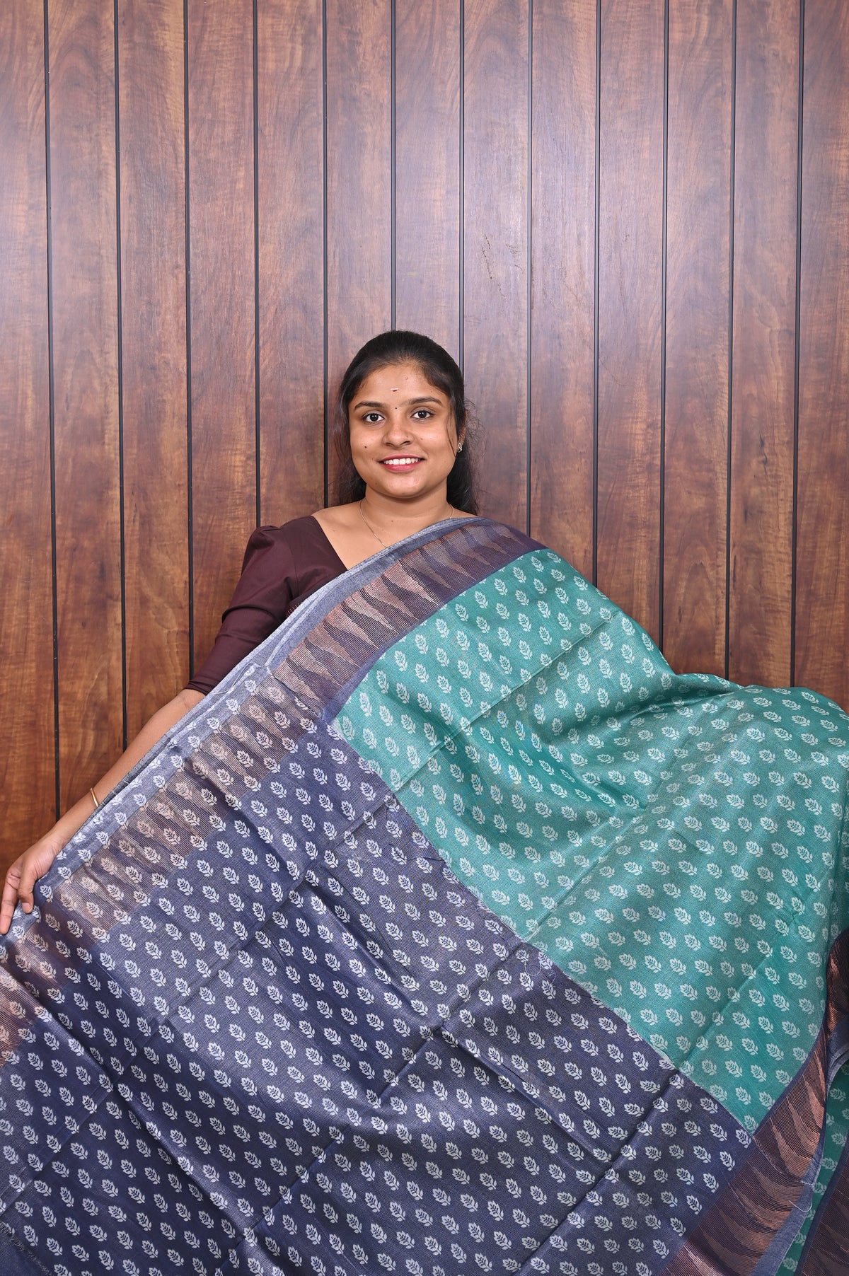 Baswada Cotton Saree SLM-BSW-0019 - Turquoise with an all-over butta print - second view