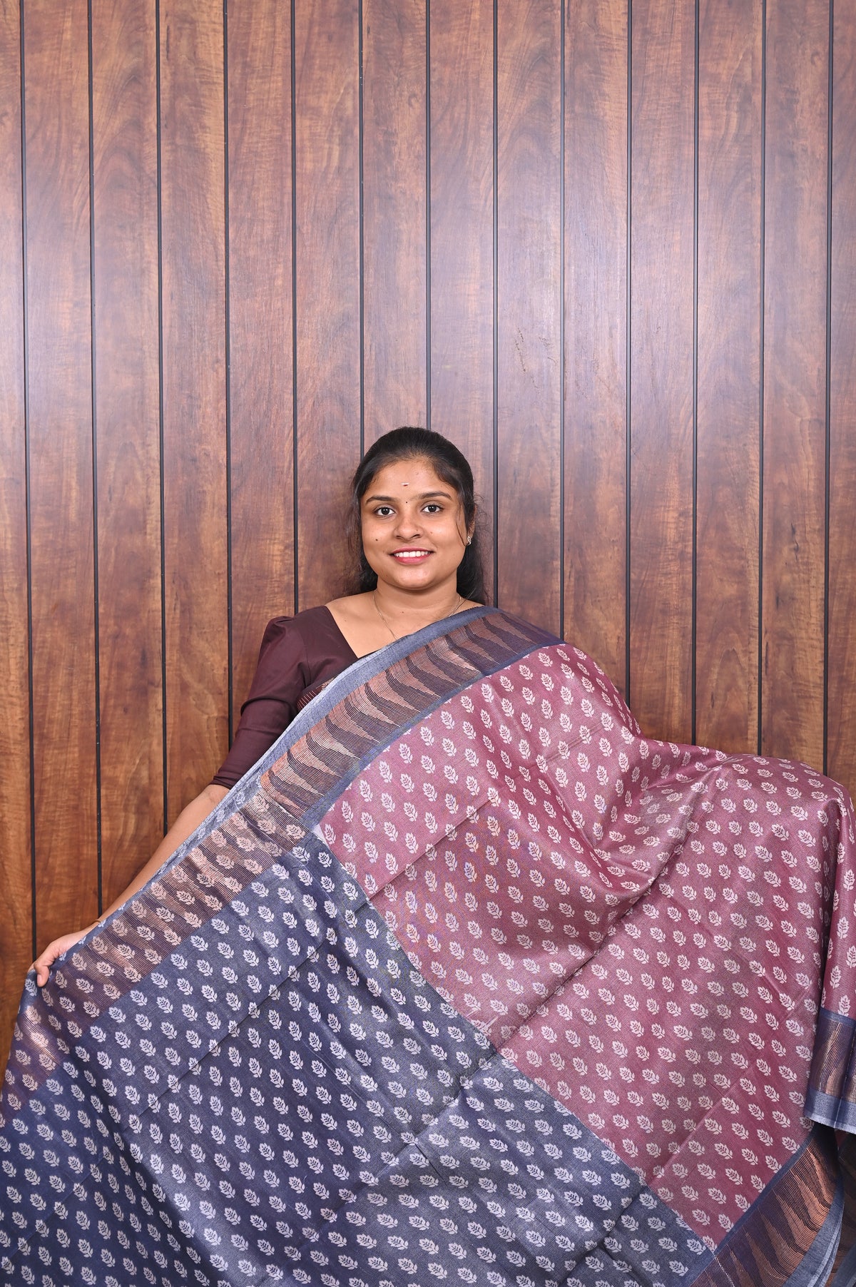 Baswada Cotton Saree SLM-BSW-0022 - Pink with an all-over butta print - second view
