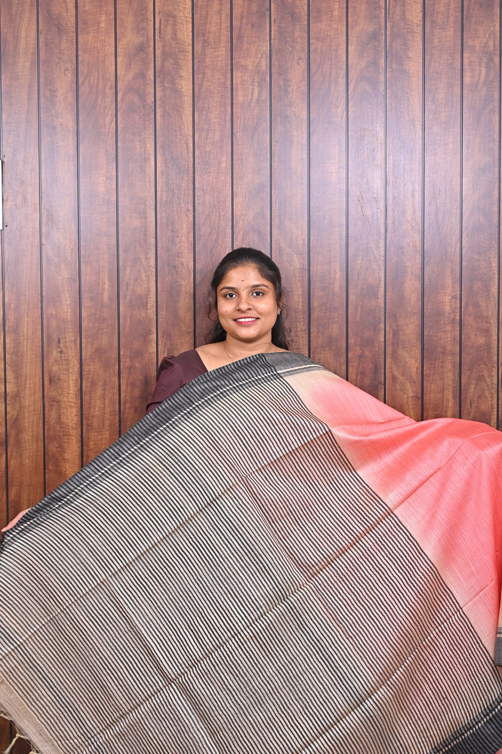 Baswada Cotton Saree SLM-BSW-0072 - Baby pink with a black striped pallu - second view