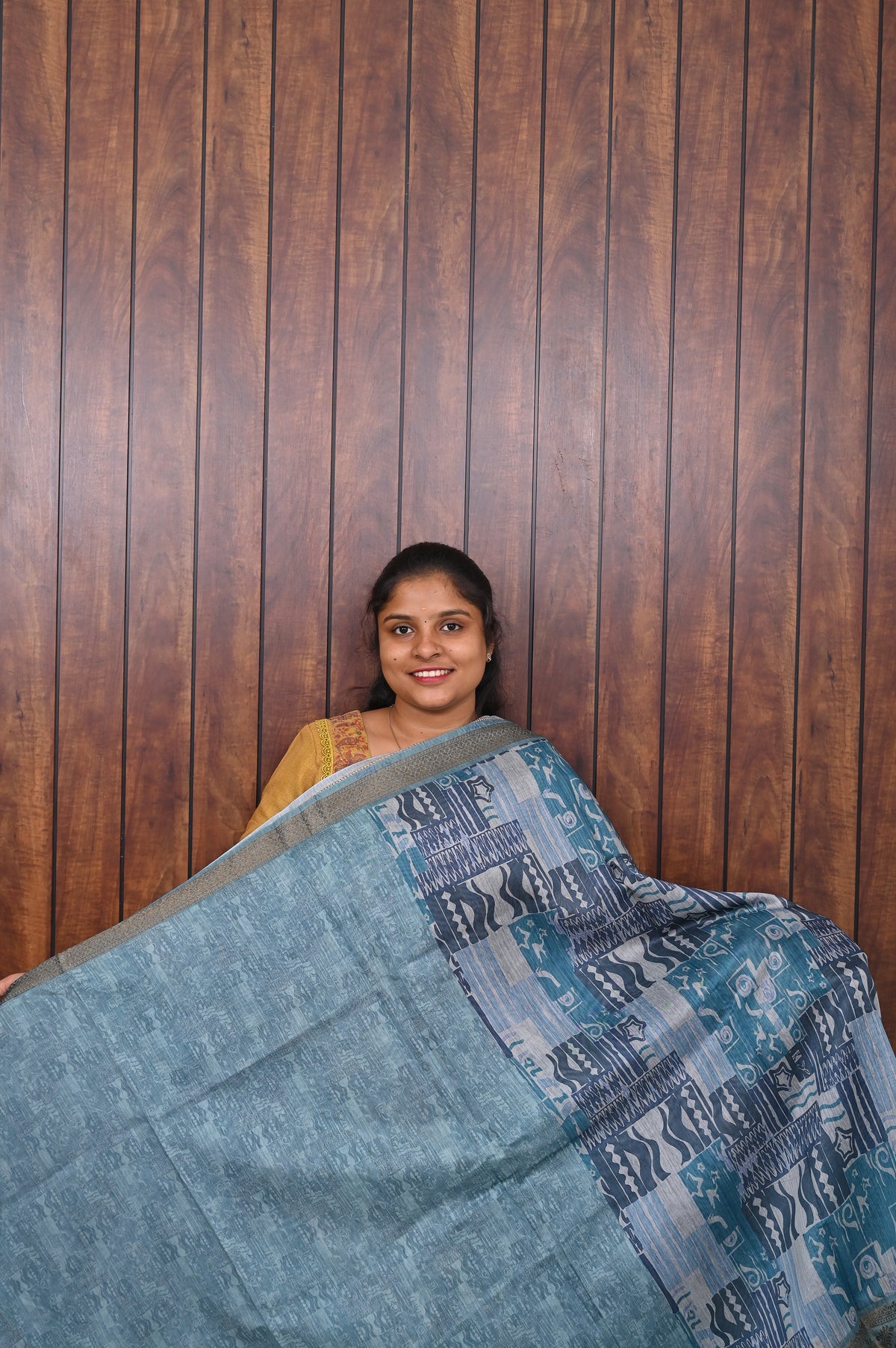 Chanderi Saree SLM-CHN-0001 - Grey-blue with a teal abstract print - second view