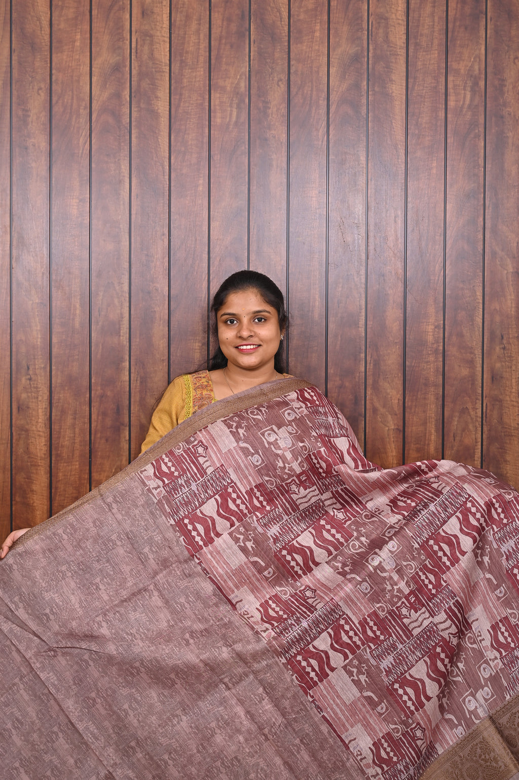 Chanderi Saree SLM-CHN-0002 - Mauve grey with a maroon abstract print - second view