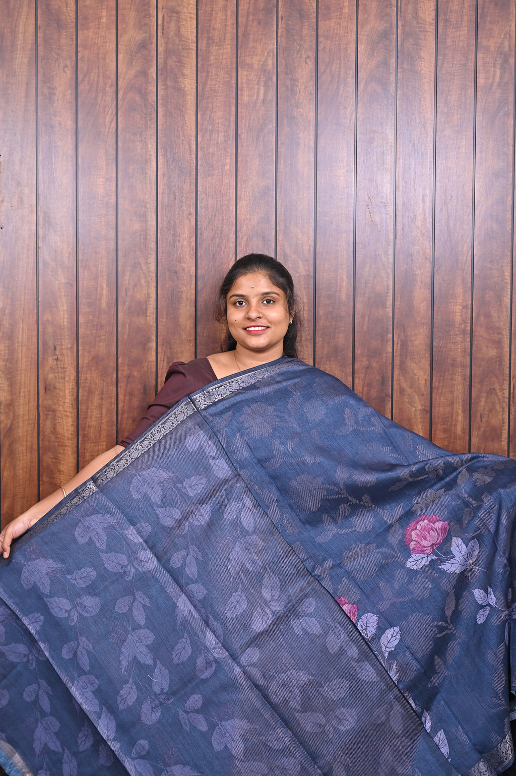 Chanderi Saree SLM-CHN-0010 - Navy blue with leaf print and a striped border - second view