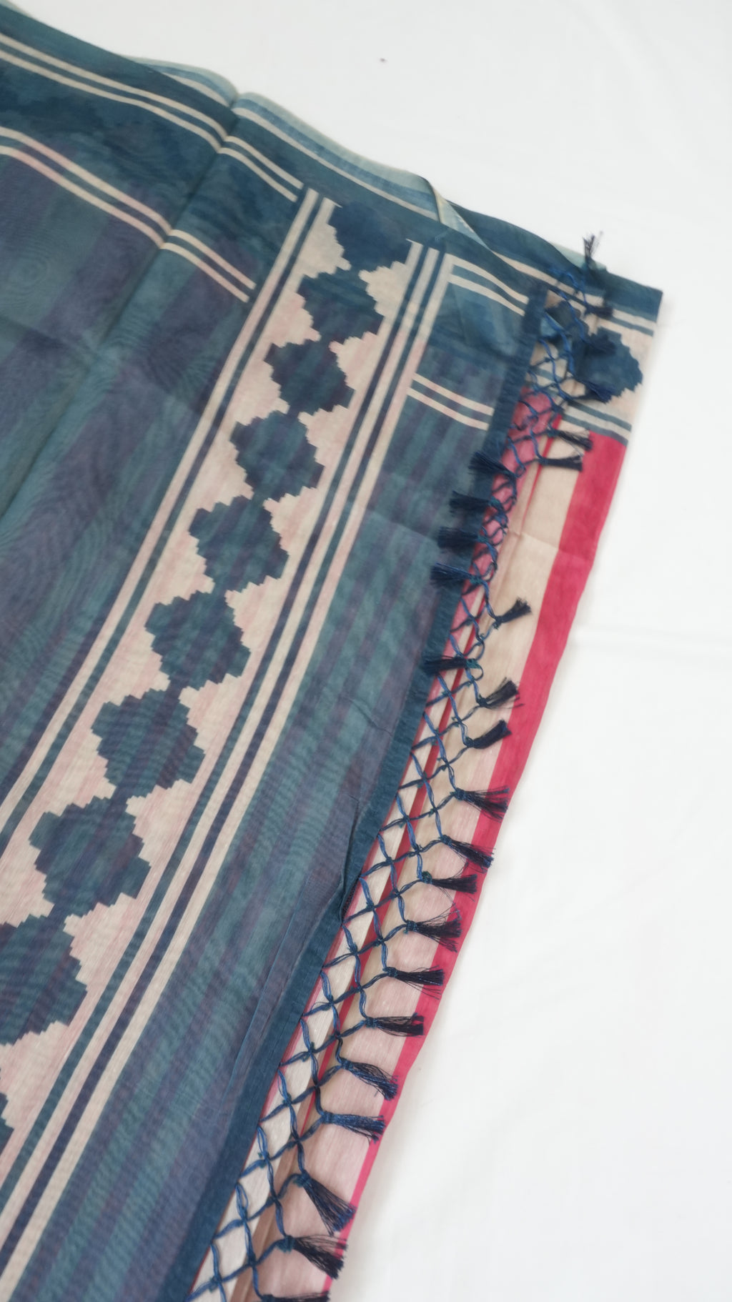 Chanderi Saree SLM-CHN-0036 - Pink and beige stripes with a blue patterned border - second view