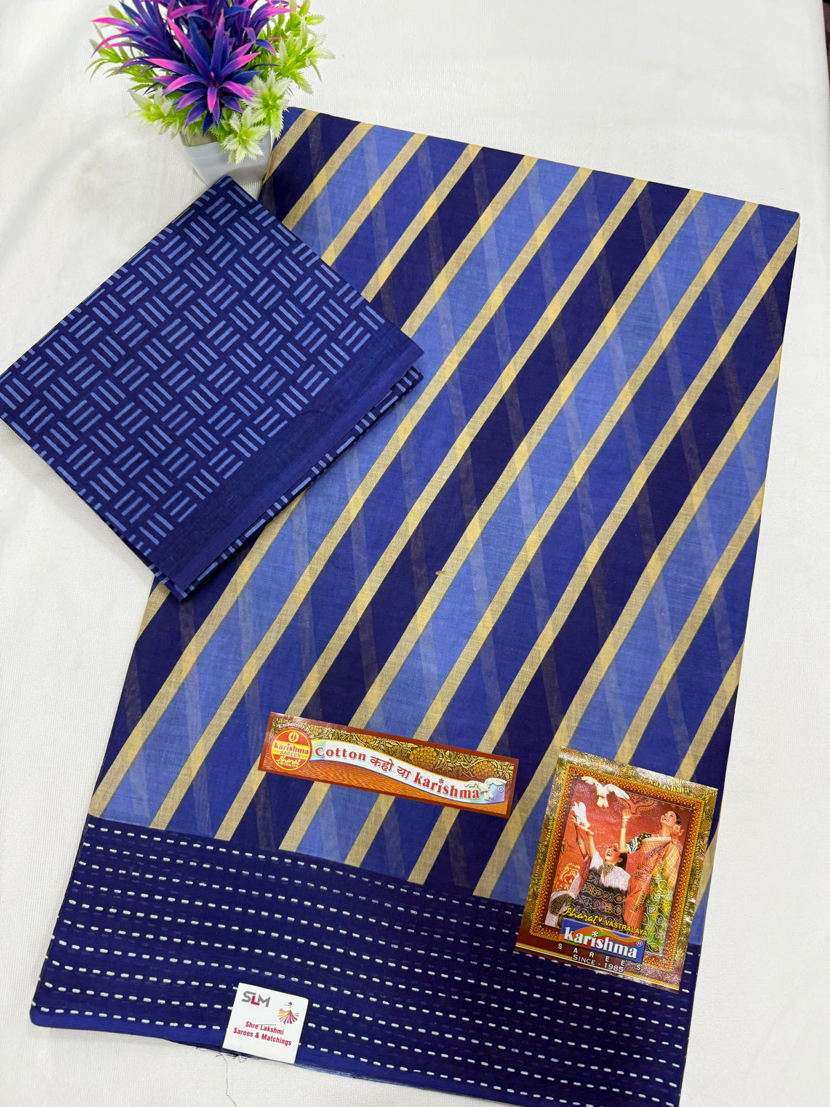 Cotton Saree SLM-CTN-0037 - Navy blue with diagonal stripes
