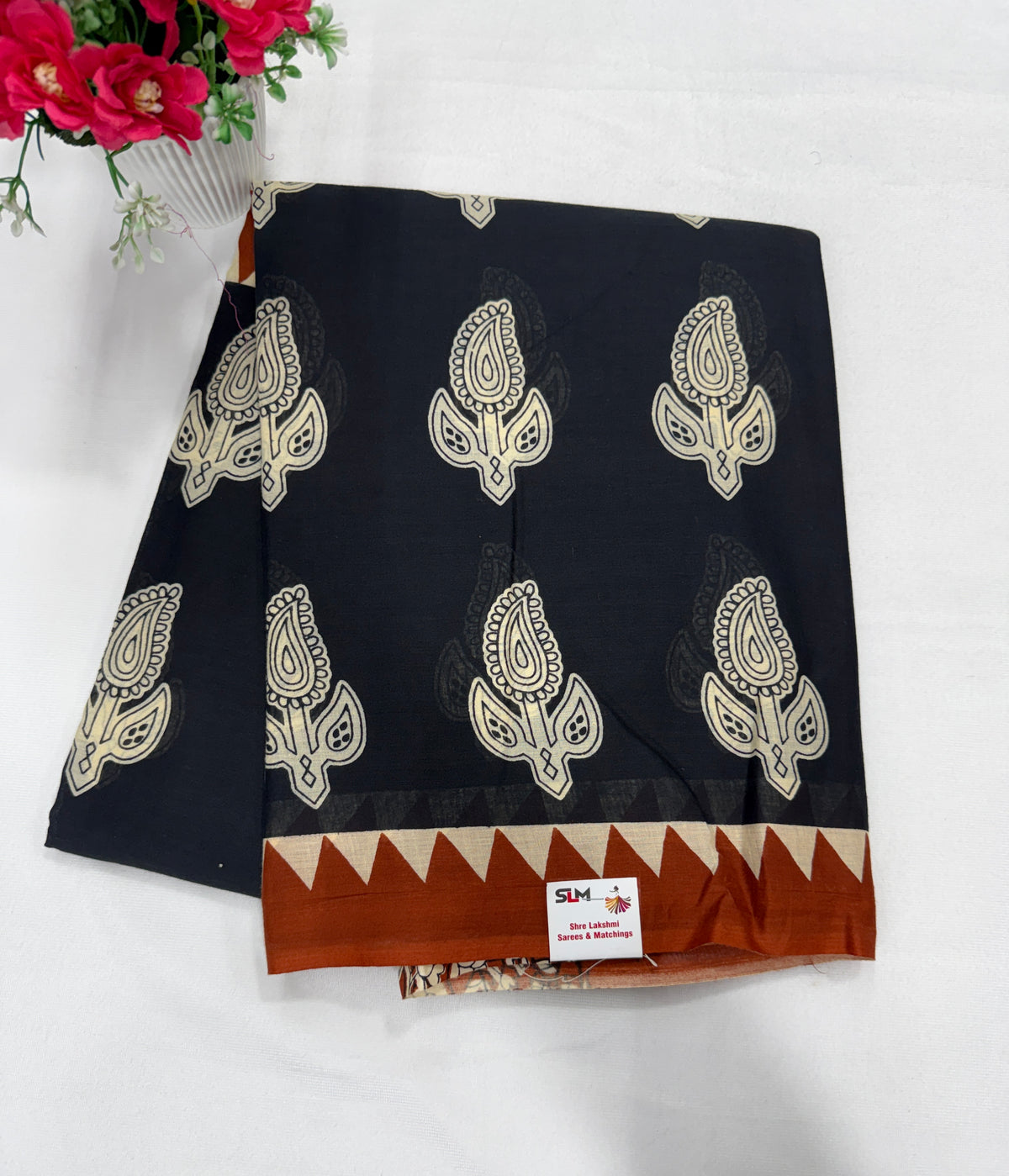 Cotton Saree SLM-CTN-0052 - Black with a paisley print and rust border