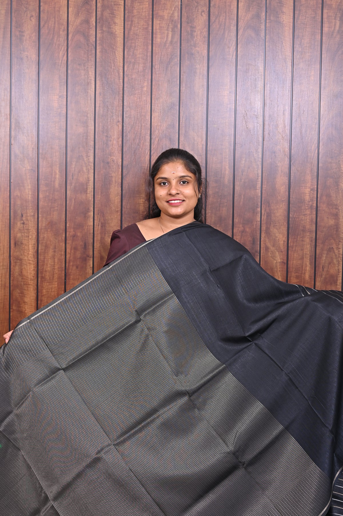 Function Wear Saree SLM-FWR-0038 - Black with a striped pallu - second view