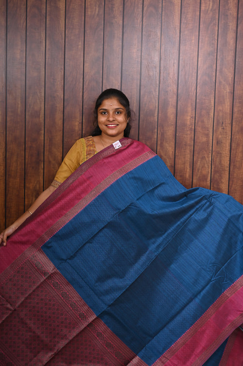 Jute Banarasi Saree SLM-JBN-0005 - Peacock blue with a pink border and maroon pallu - front view