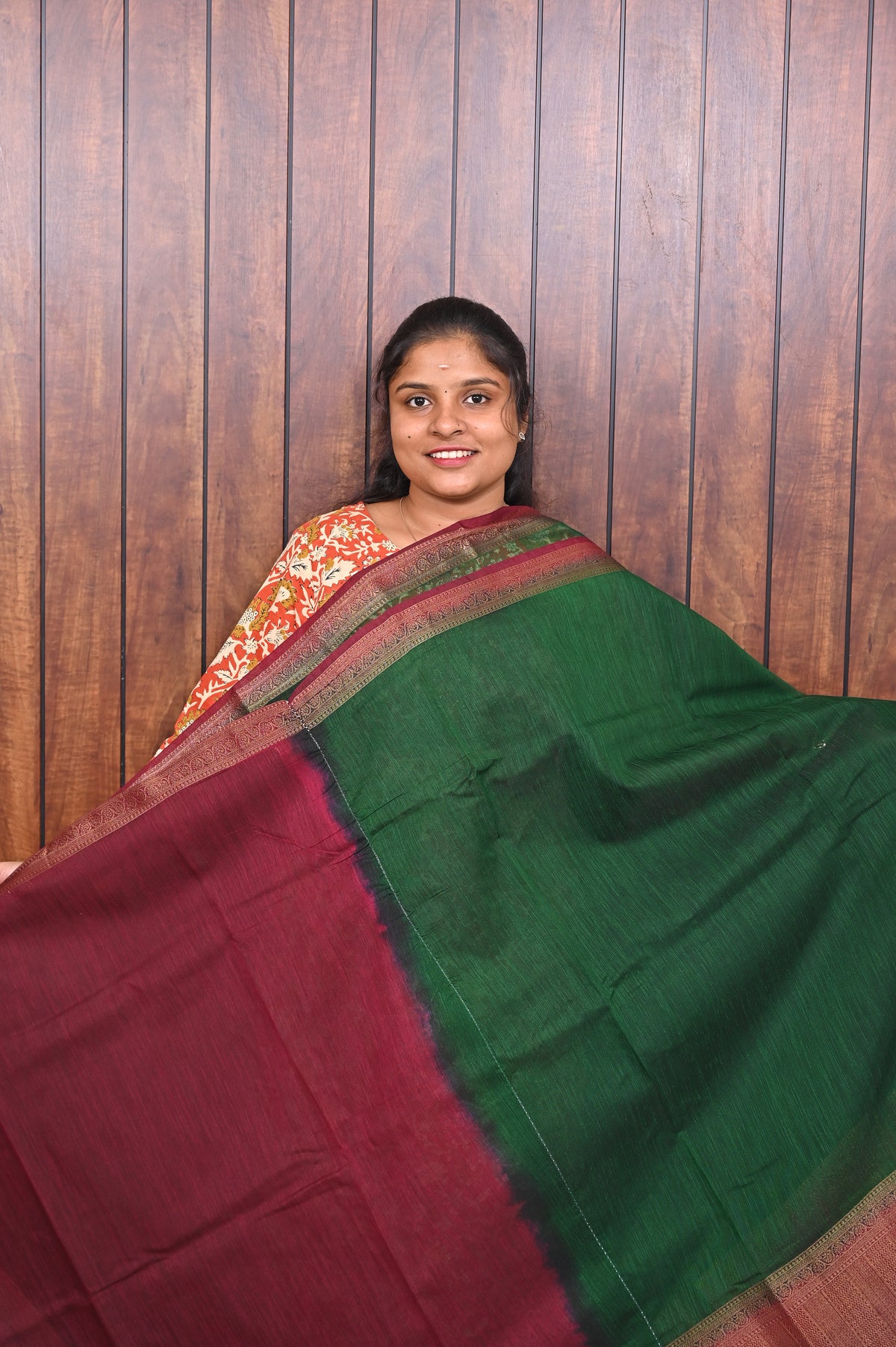 Jute Banarasi Saree SLM-JBN-0013 - Bottle green with a pink border - second view