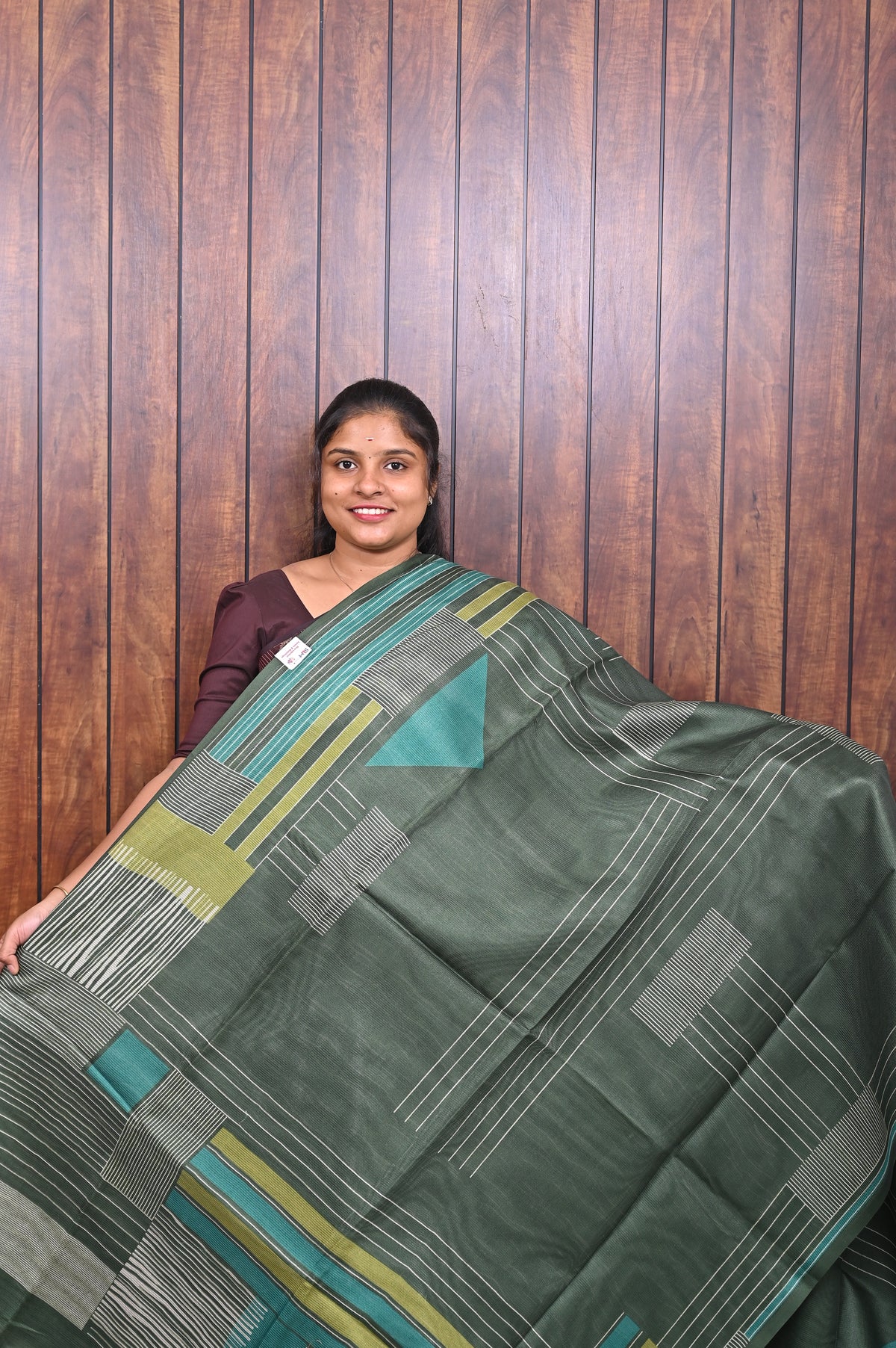 Kota Manipuri Saree SLM-KTM-0001 - Green with a geometric pattern - front view