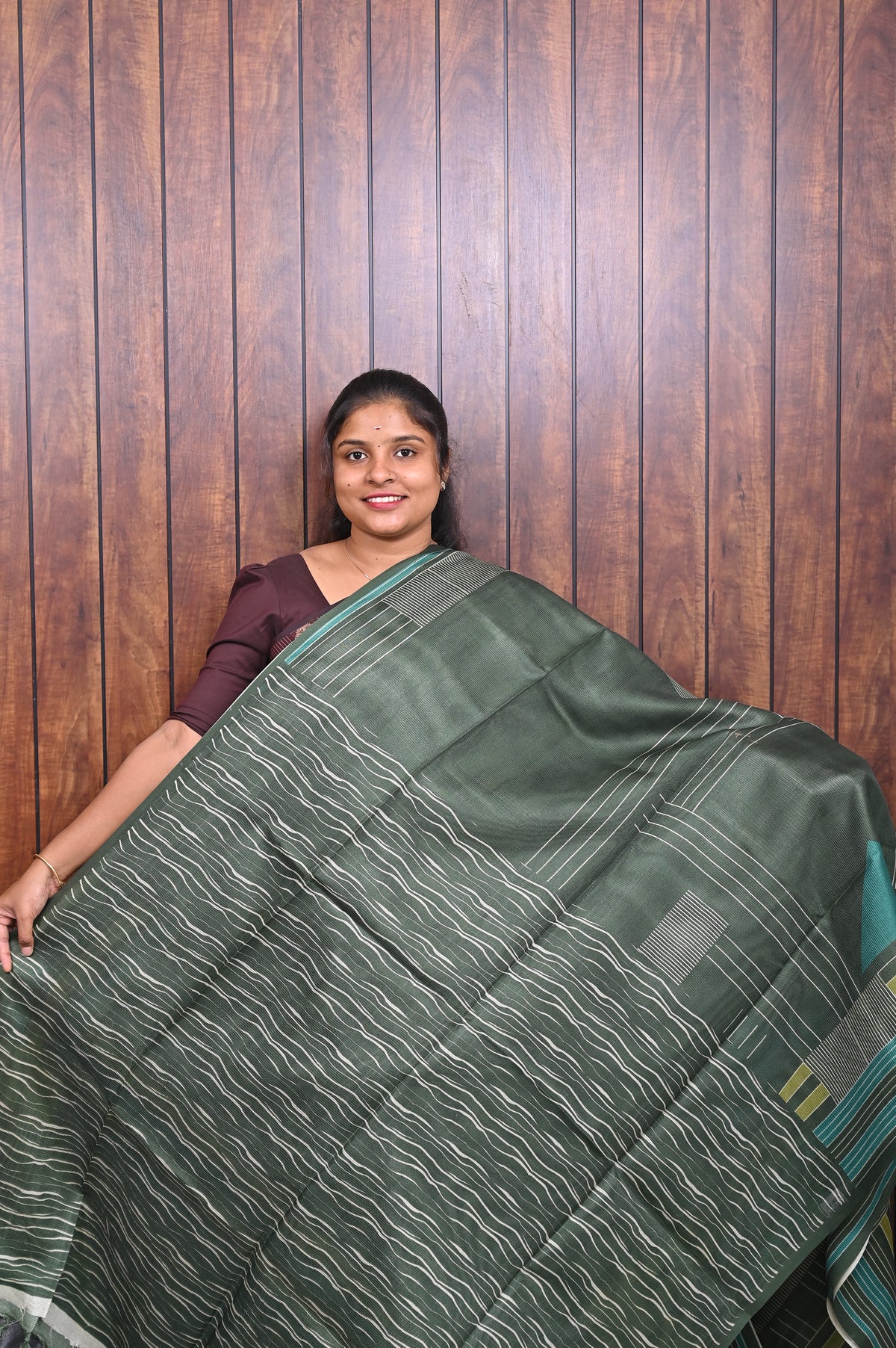 Kota Manipuri Saree SLM-KTM-0001 - Green with a geometric pattern - second view