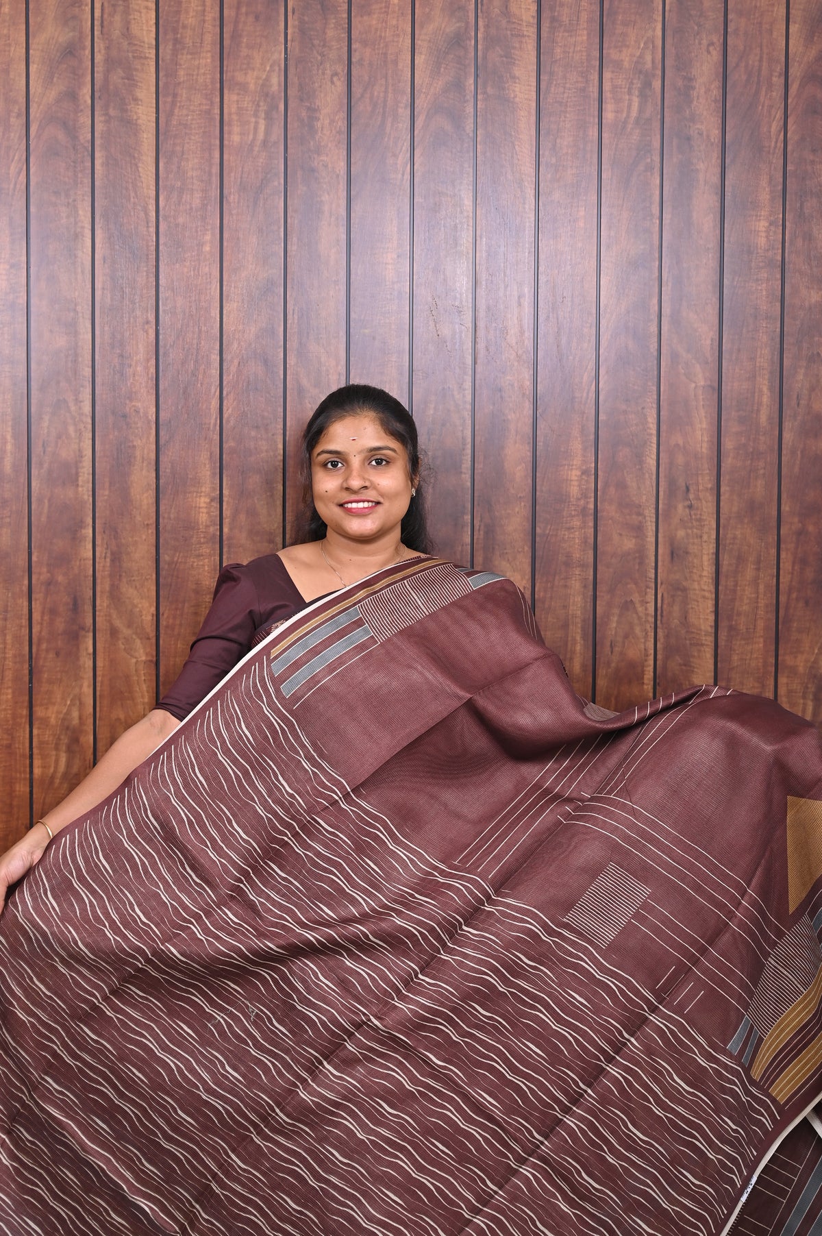 Kota Manipuri Saree SLM-KTM-0002 - Maroon brown with a geometric pattern - second view