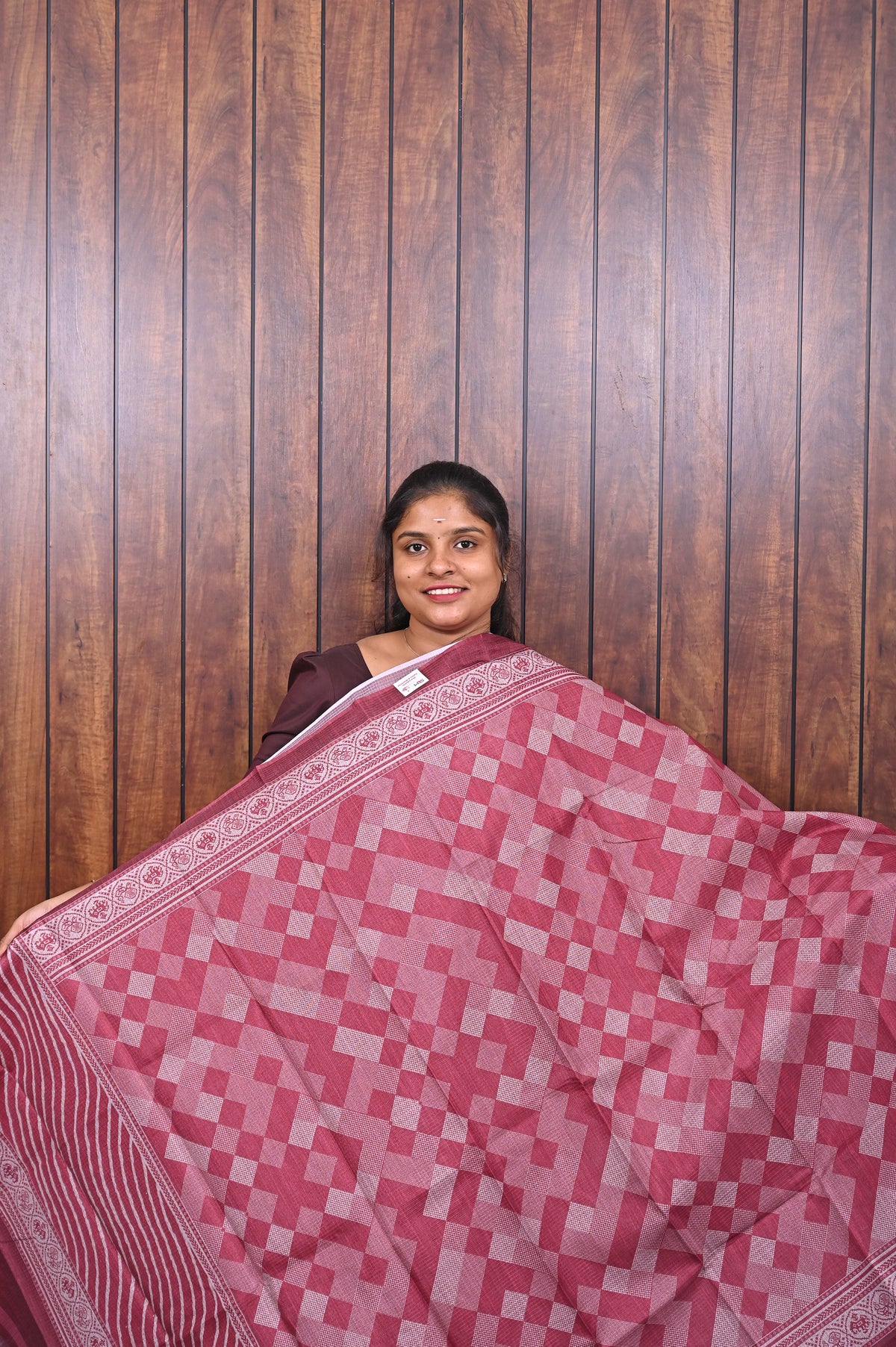 Kota Manipuri Saree SLM-KTM-0012 - Rose pink with a checkerboard pattern - front view
