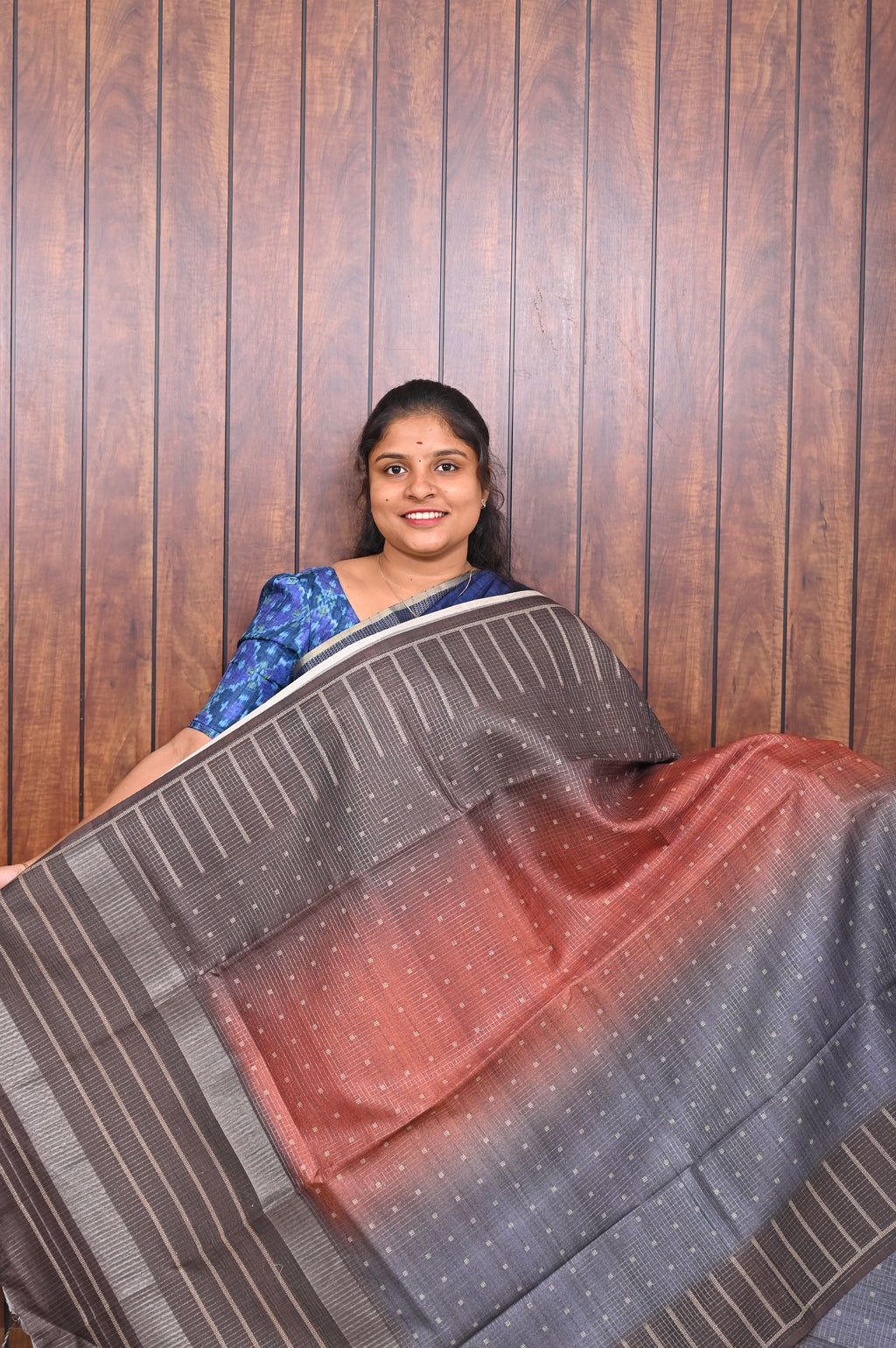 Kota Tussar Saree SLM-KTS-0013 - Grey and coral ombré with a grey striped border and dot motifs - front view
