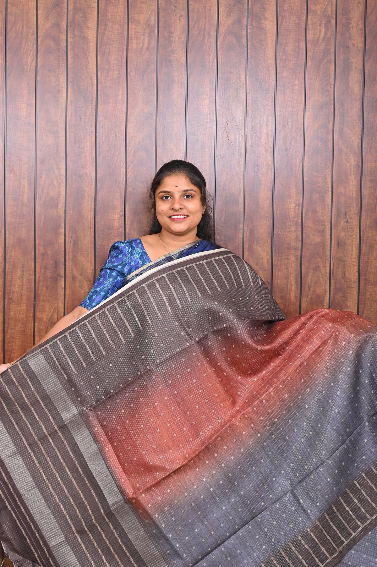 Kota Tussar Saree SLM-KTS-0013 - Grey and coral ombré with a grey striped border and dot motifs - front view