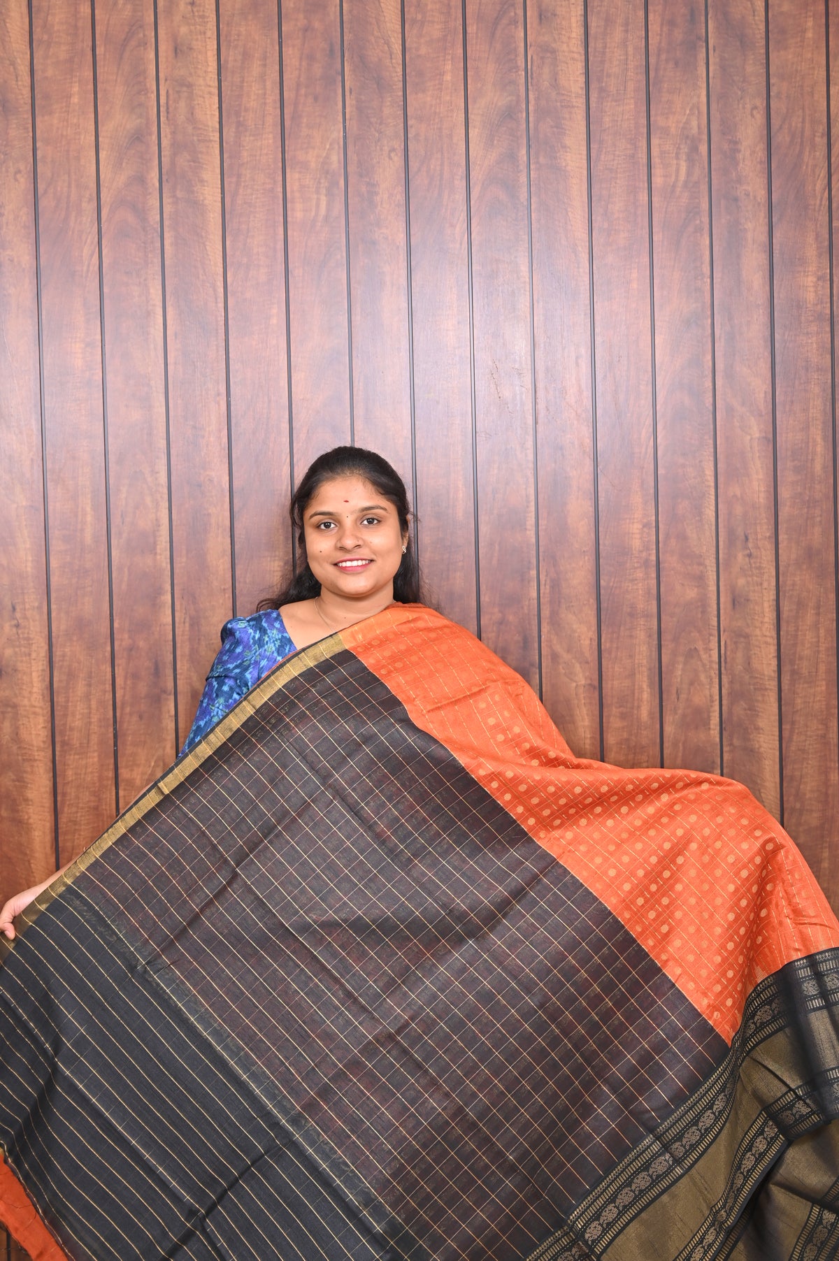 Raw Silk Saree SLM-RSL-0001 - Orange with a black temple border and pallu - second view