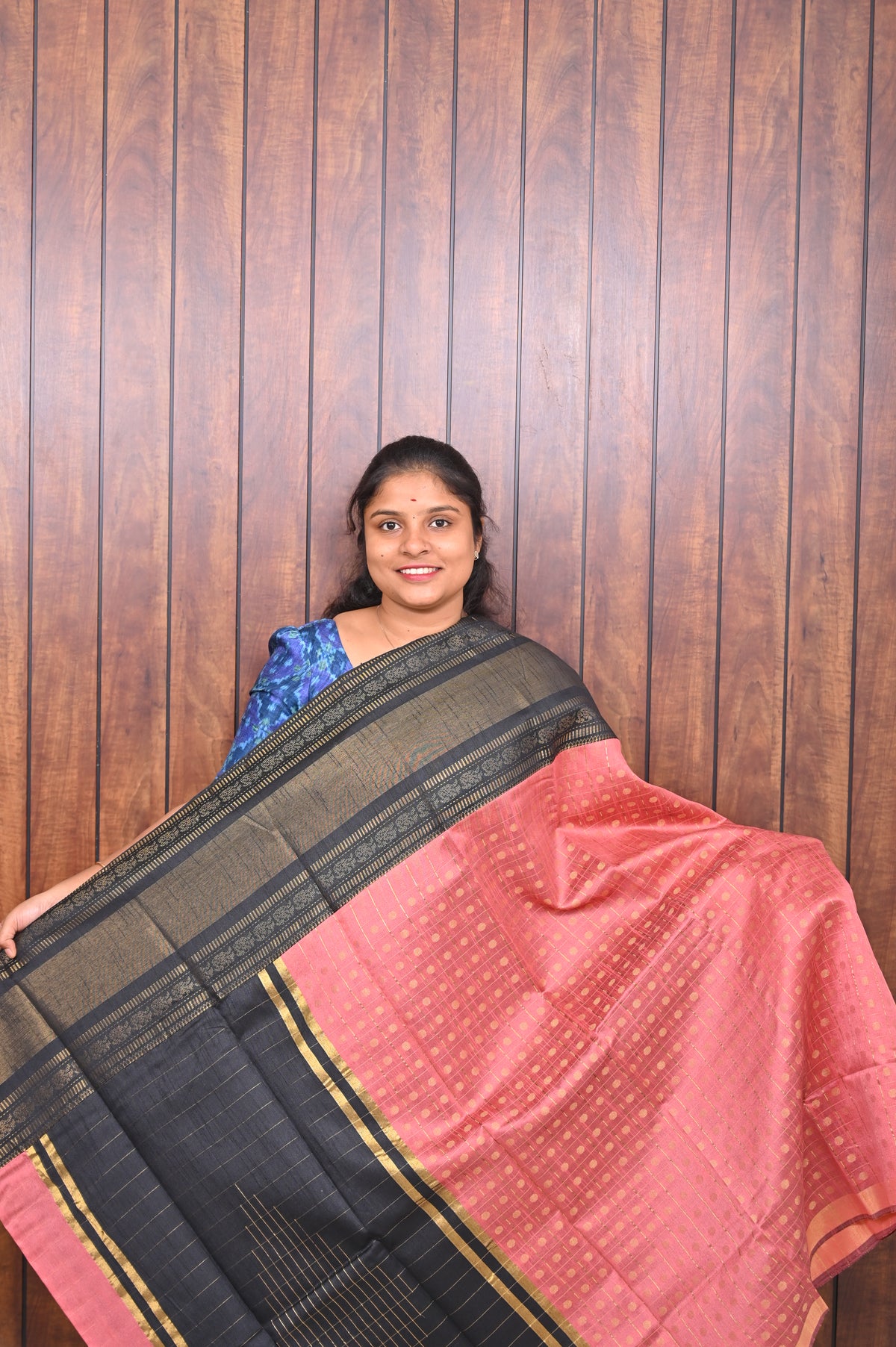 Raw Silk Saree SLM-RSL-0003 - Peach pink with a black temple border and pallu - front view
