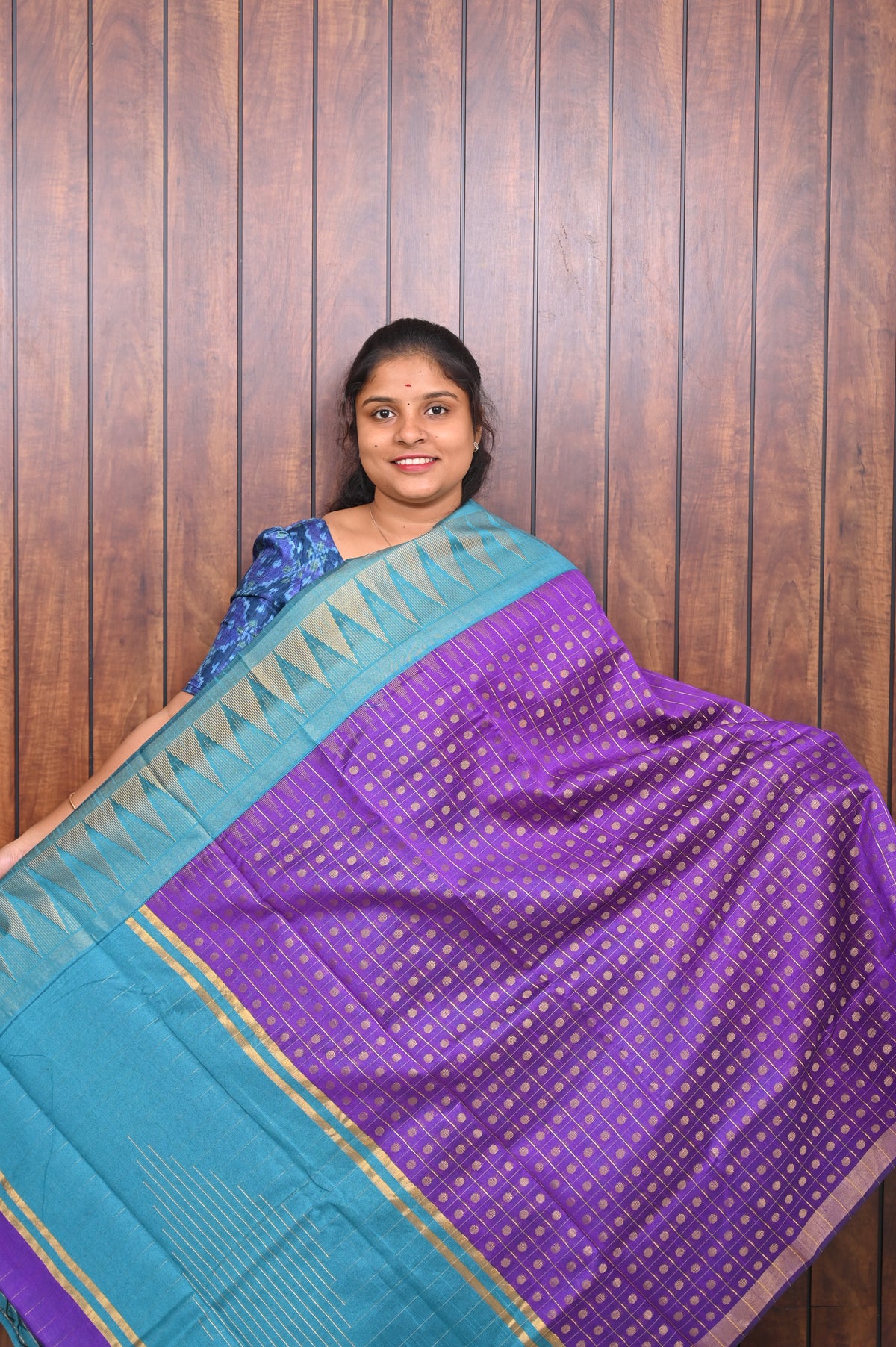 Raw Silk Saree SLM-RSL-0007 - Purple with an aqua blue border and pallu - front view