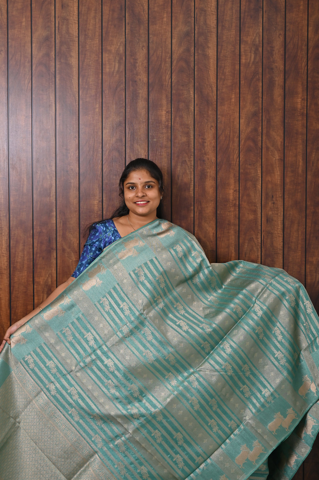 Raw Silk Saree SLM-RSL-0009 - Sage green with an all-over geometric pattern - front view