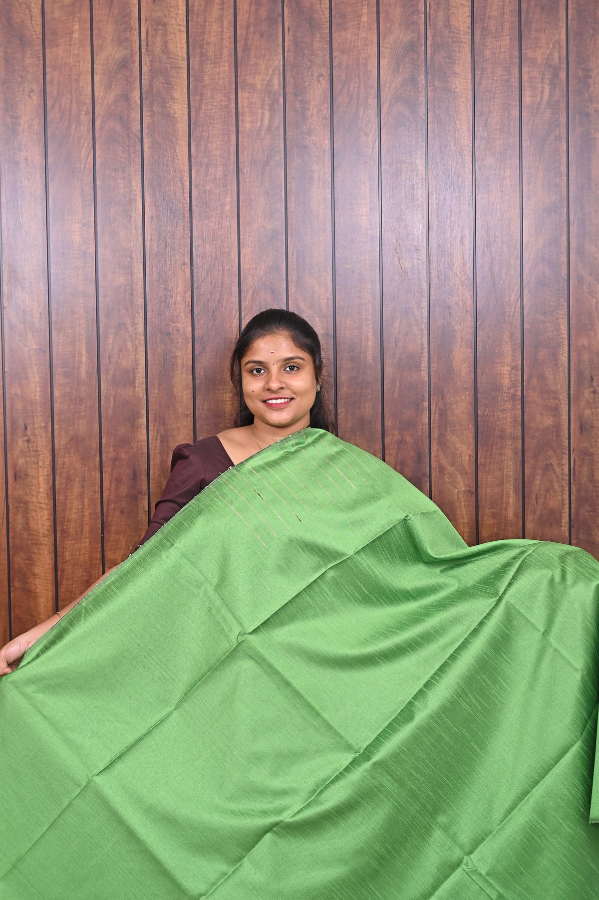 Raw Silk Saree SLM-RSL-0017 - Leaf green, plain body - second view
