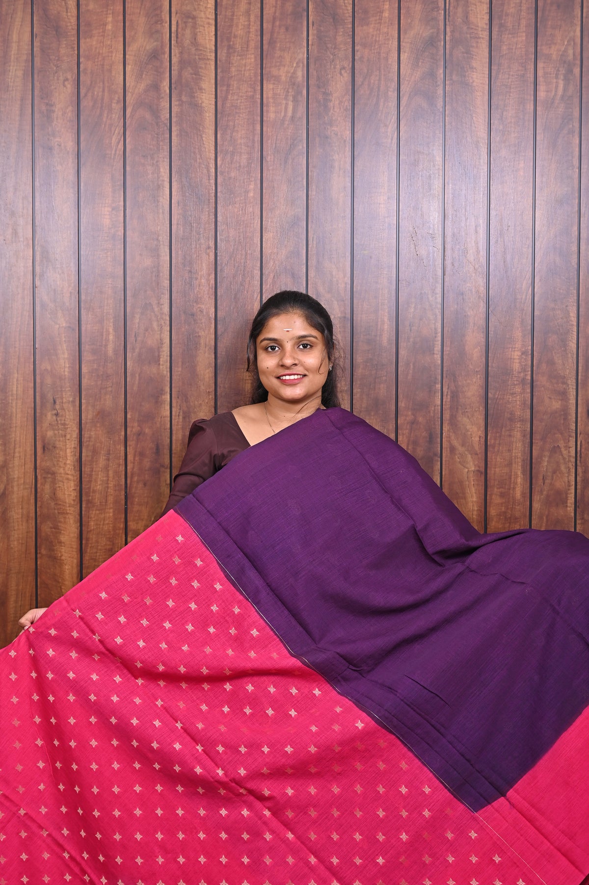 Raw Silk Saree SLM-RSL-0021 - Purple with dot motifs and a rani pink border - second view