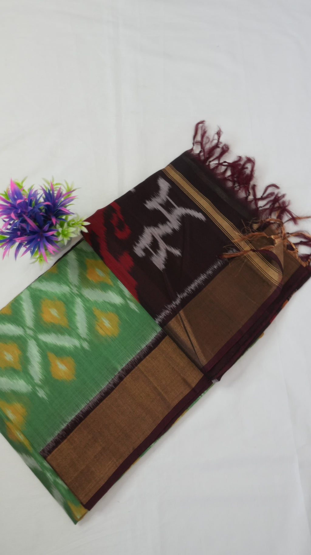 Silk Cotton Saree SLM-SCT-0002 - Sea green with a geometric pattern and a maroon pallu - front view