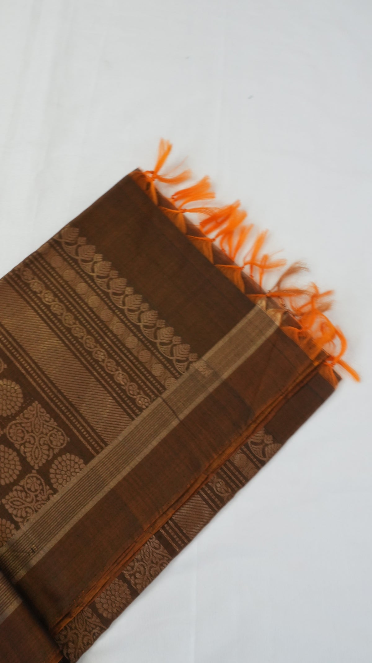 Silk Cotton Saree SLM-SCT-0015 - Wine with a brown border and pallu - second view