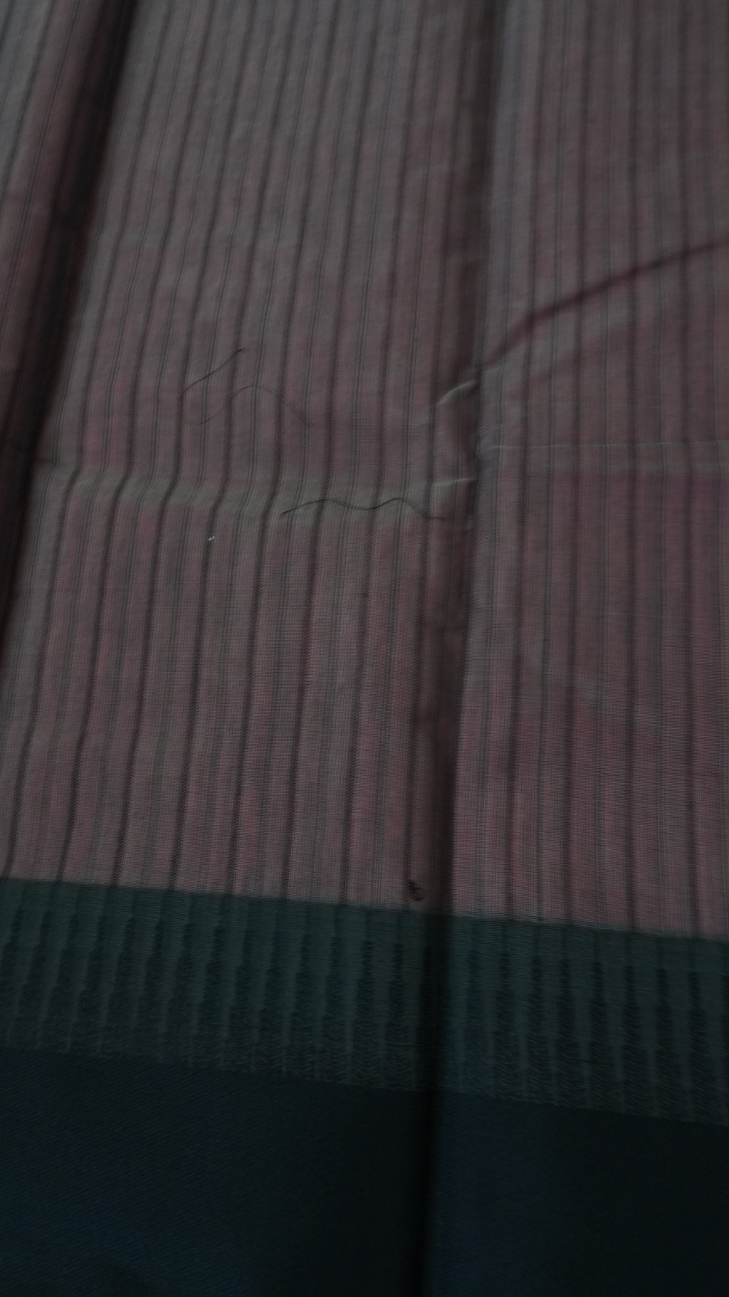 Silk Cotton Saree SLM-SCT-0030 - Pink with a maroon temple border - detail view