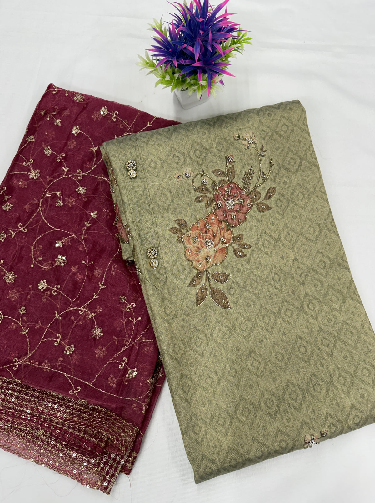 Salwar SLM-SLW-0011 - Pista with a maroon embroidered dupatta