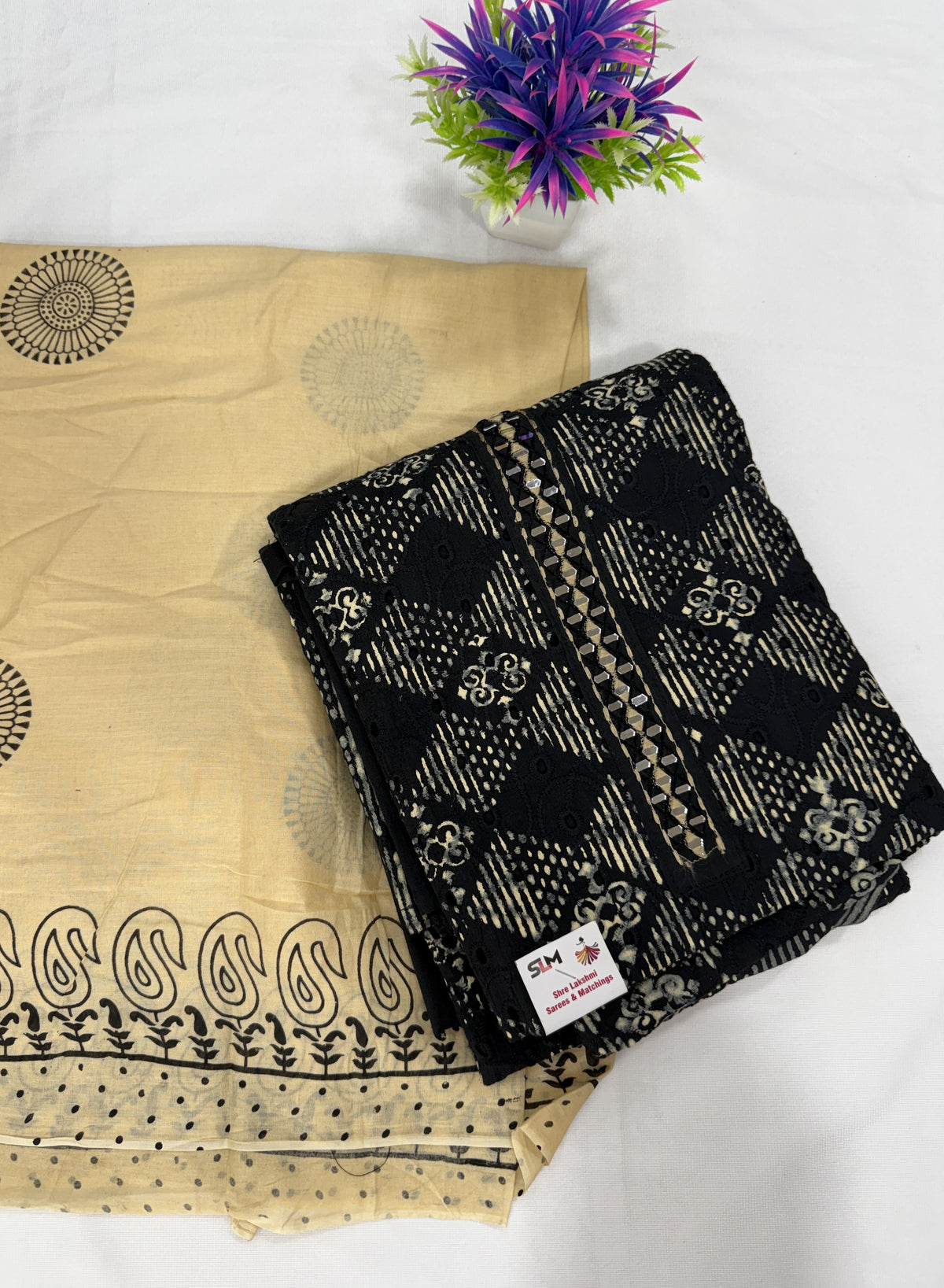 Salwar SLM-SLW-0039 - Cream with a black printed top