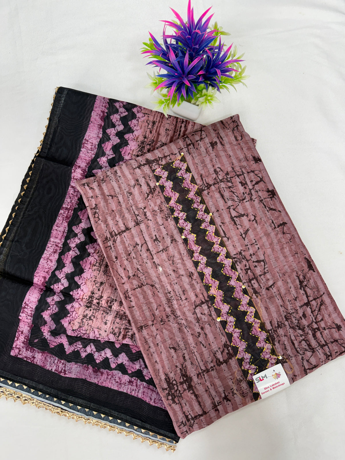 Salwar SLM-SLW-0084 - Mauve with a black printed pattern