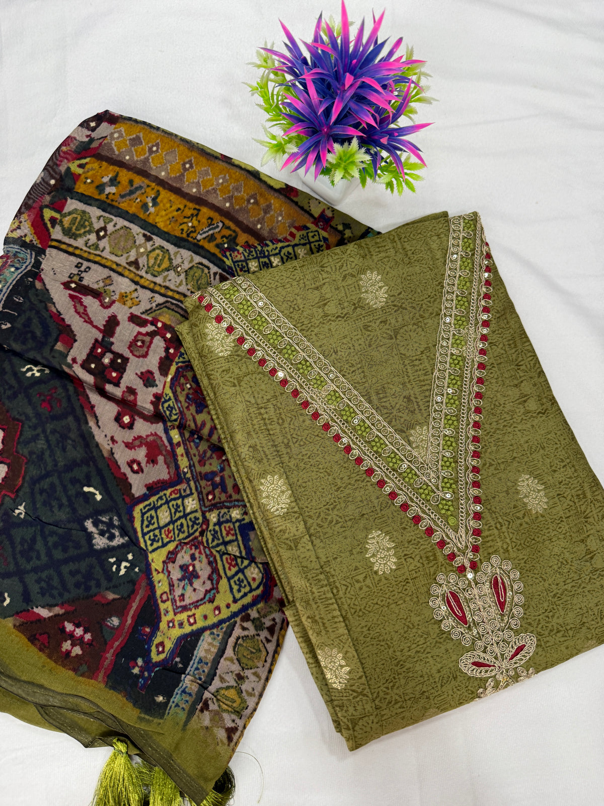 Salwar SLM-SLW-0088 - Olive green with embroidery