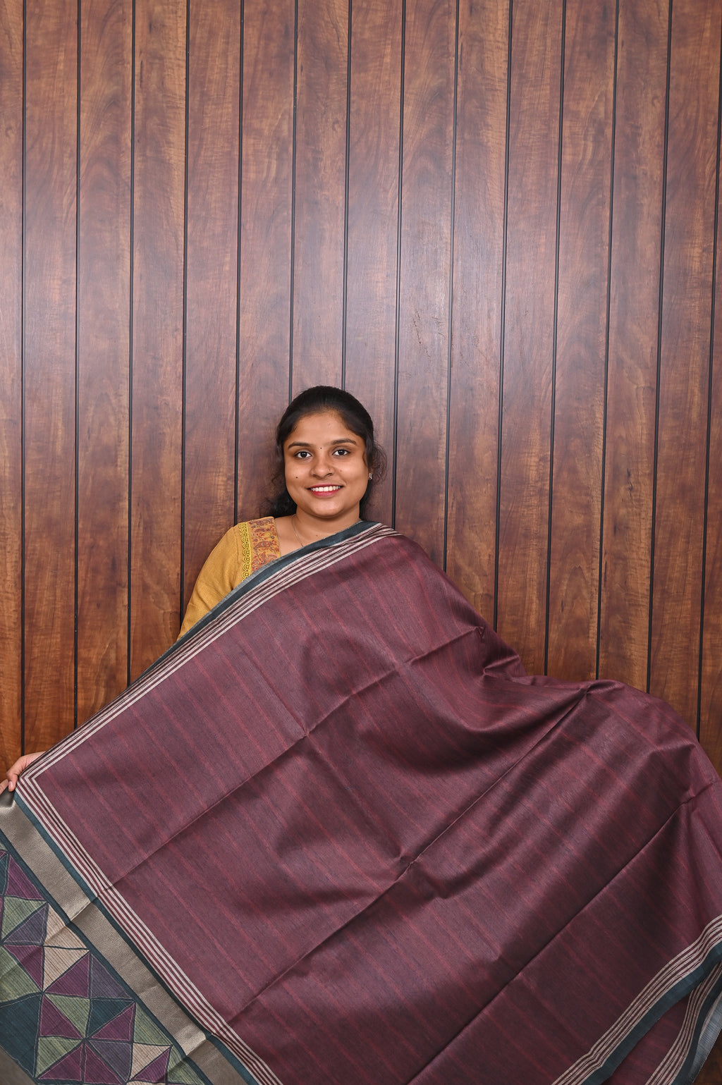 Semi Tussar Saree SLM-STS-0012 - Wine with a geometric patterned pallu - front view