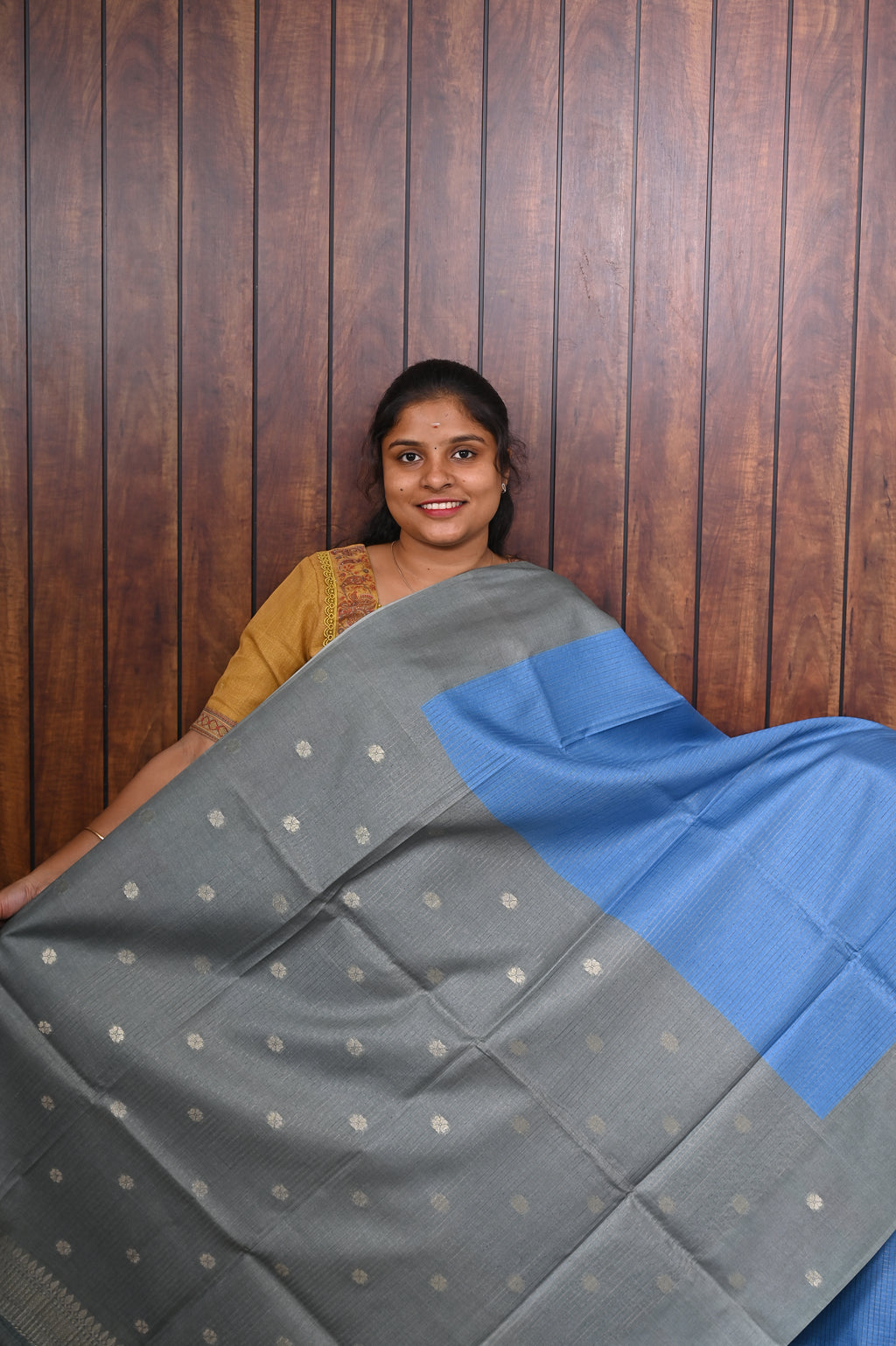Semi Tussar Saree SLM-STS-0024 - Sky blue with a grey pallu and pink leaf motifs - second view