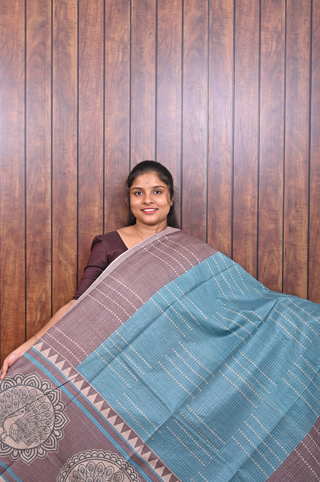 Semi Tussar Saree SLM-STS-0043 - Teal blue with a mauve pallu and circular motif border - front view