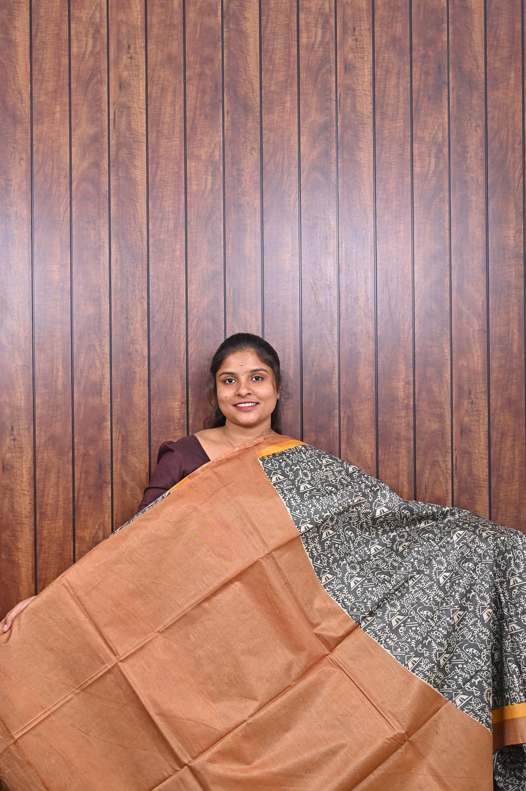 Semi Tussar Saree SLM-STS-0058 - Black and white print with an orange border - second view