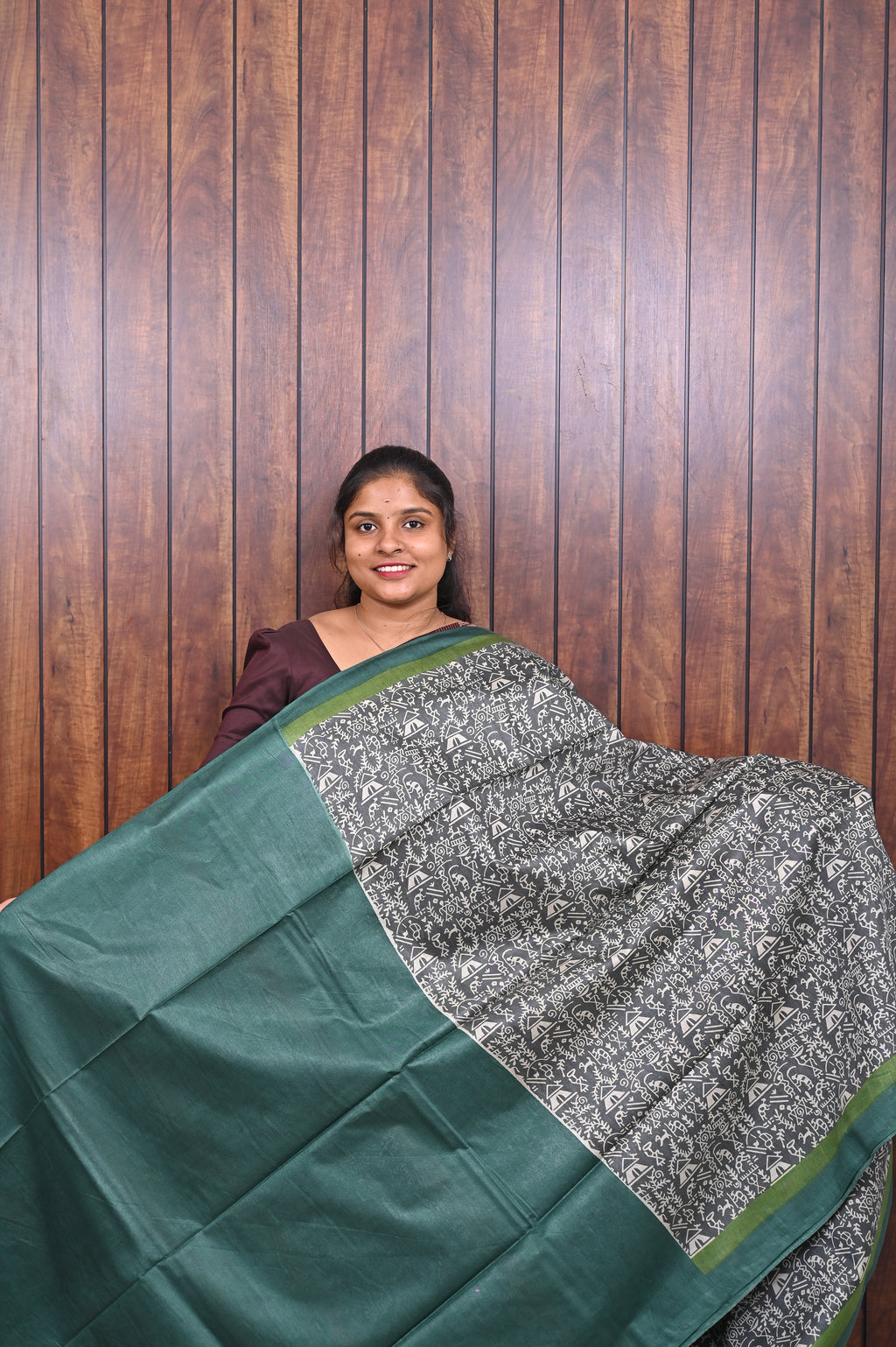 Semi Tussar Saree SLM-STS-0059 - Black and white print with a green border - second view