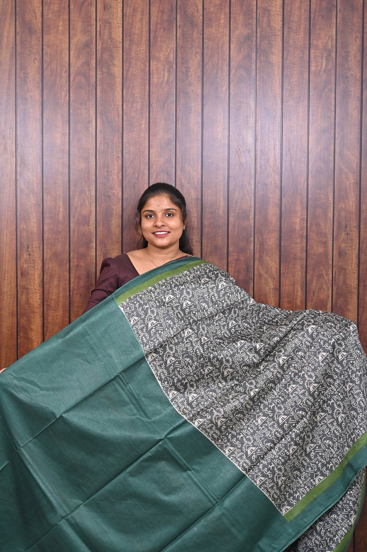 Semi Tussar Saree SLM-STS-0059 - Black and white print with a green border - second view