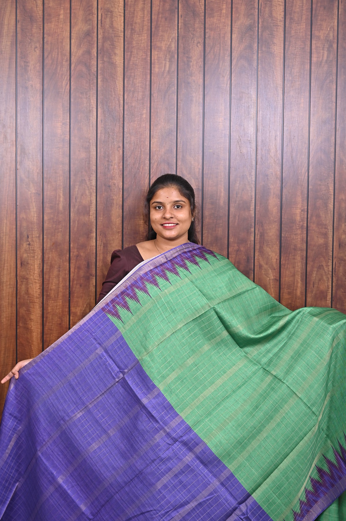 Semi Tussar Saree SLM-STS-0061 - Green with a purple temple border - second view