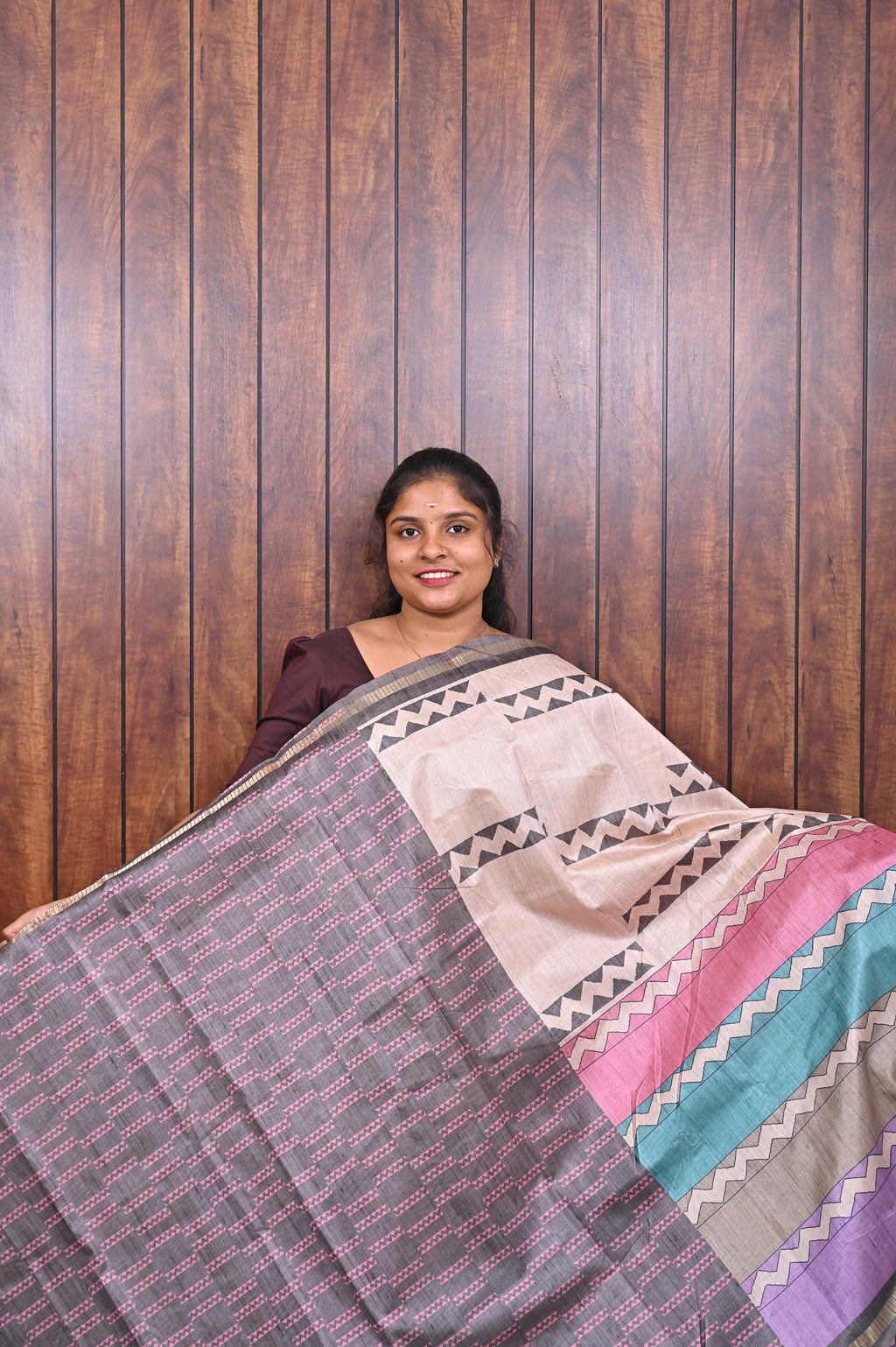 Semi Tussar Saree SLM-STS-0071 - Beige with a lavender, teal and pink striped pallu - second view