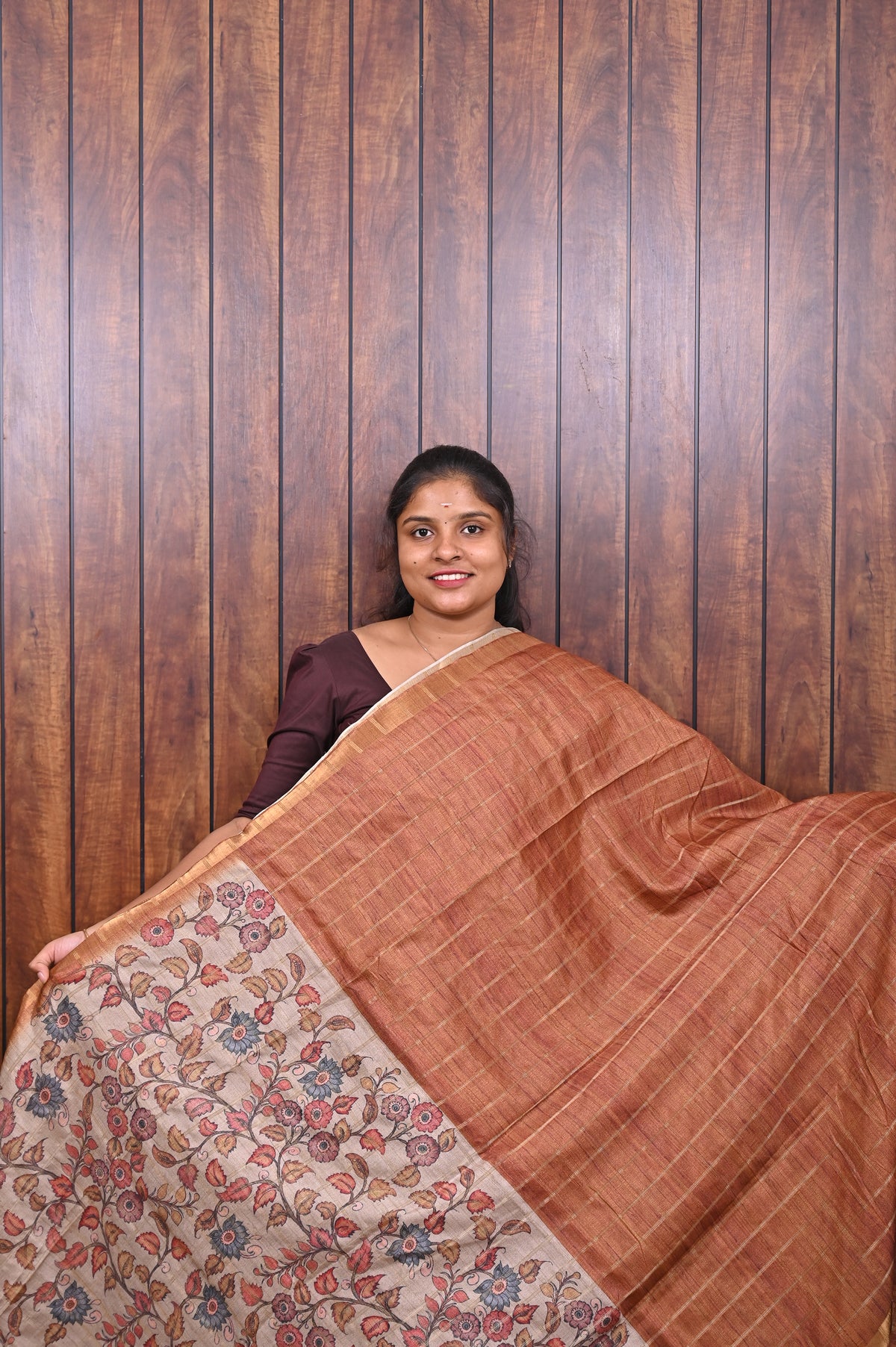 Semi Tussar Saree SLM-STS-0082 - Rust orange with a printed floral pallu - second view