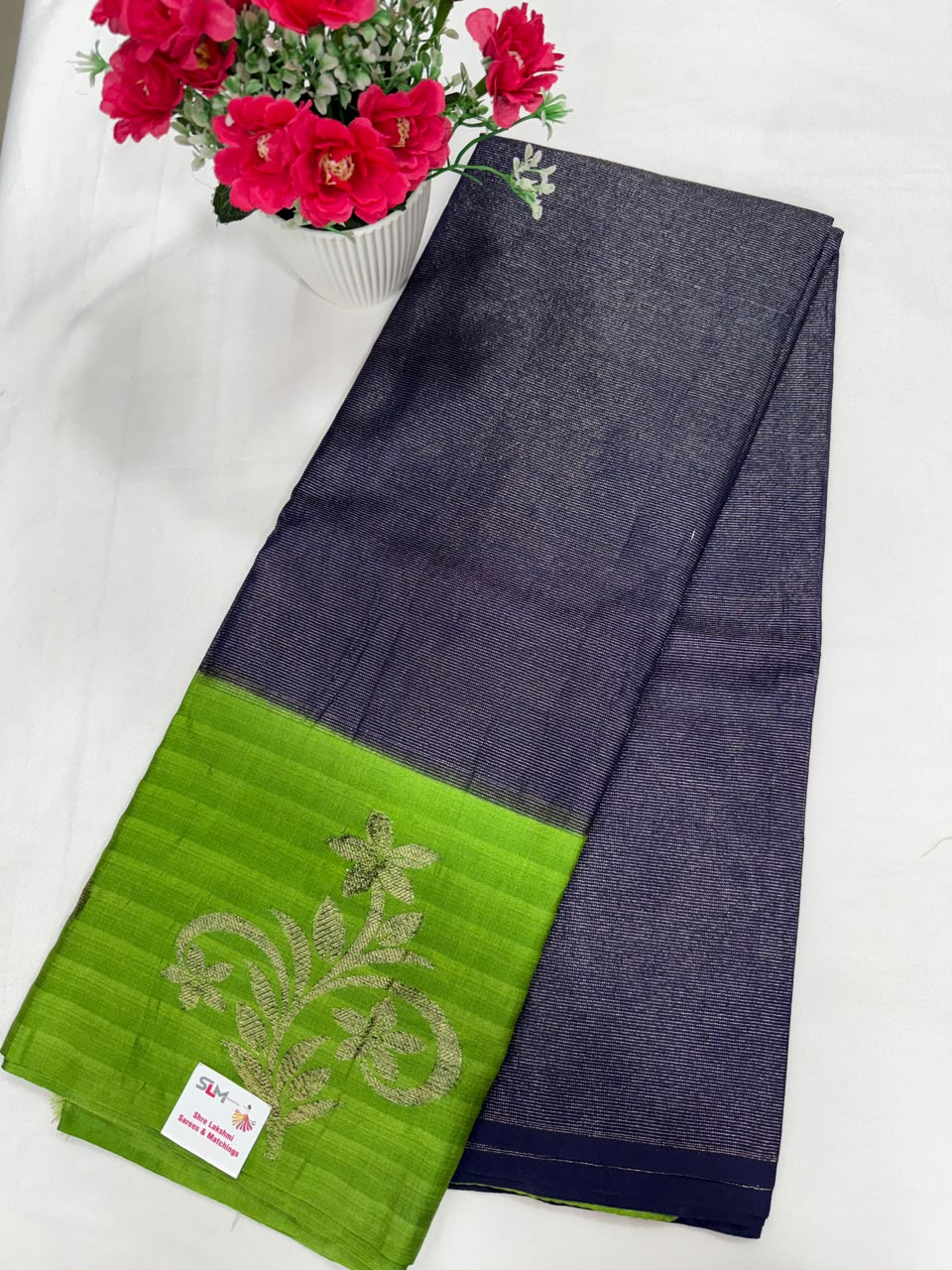Soft Tissue Saree
